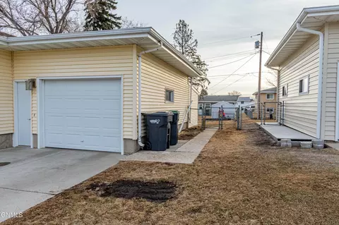 1406 Central Dr, Mandan, ND 58554 photo 41