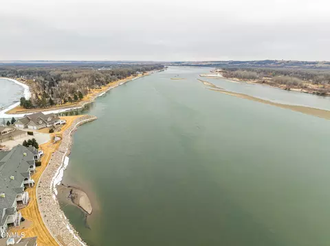 View/Area - 1331 Bayview Ct, Bismarck, ND 58504 photo 9 of 9