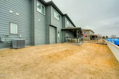 Exterior - 1331 Bayview Ct, Bismarck, ND 58504 photo 7 of 13