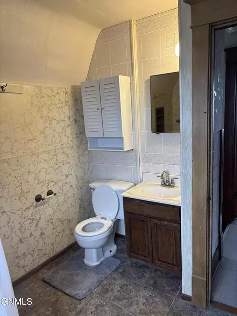 513 4th Ave W, Williston, ND 58801 photo 32