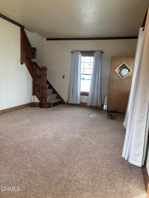 513 4th Ave W, Williston, ND 58801 photo 12