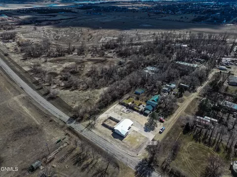 View/Area - 5218 1st Ave W, Williston, ND 58801 photo 1 of 2