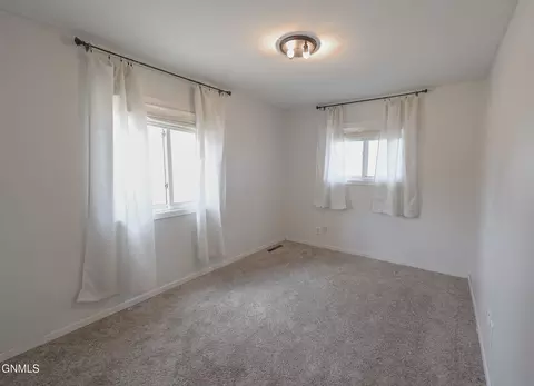 Bedroom - 5218 1st Ave W, Williston, ND 58801 photo 3 of 4