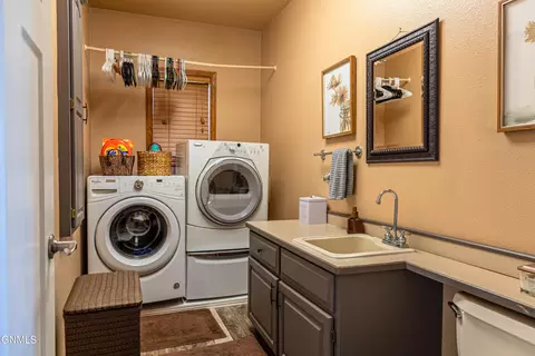 Other - 302 Stuttgart Dr, Bismarck, ND 58504 photo 3 of 12