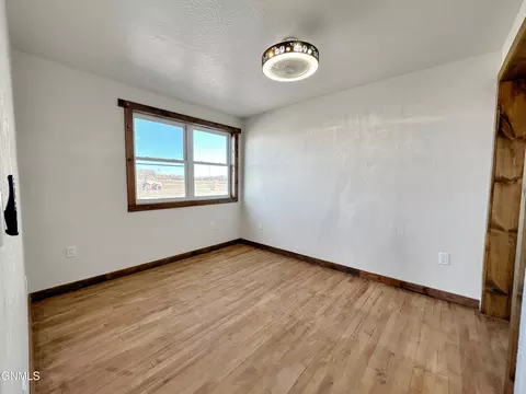 Bedroom - 5507 145th Ave NW, Williston, ND 58801 photo 6 of 15
