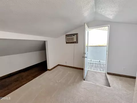 Bedroom - 5507 145th Ave NW, Williston, ND 58801 photo 10 of 15