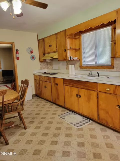 Kitchen - 202 4th Ave SW, Ashley, ND 58413 photo 2 of 2