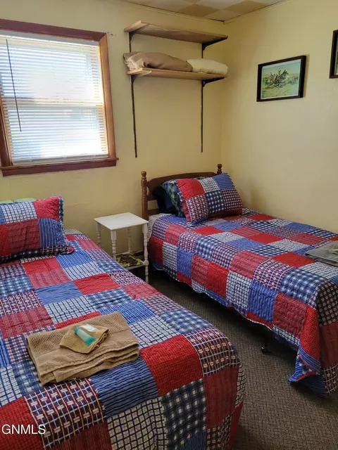 Bedroom - 202 4th Ave SW, Ashley, ND 58413 photo 1 of 2