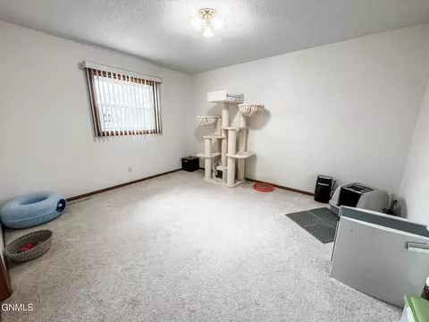 Bedroom - 624 11th St E, Williston, ND 58801 photo 3 of 5