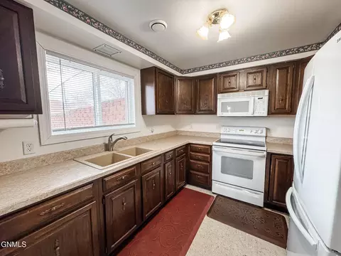Kitchen - 624 11th St E, Williston, ND 58801 photo 2 of 3
