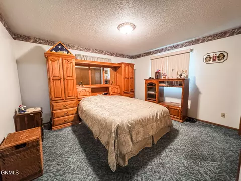Bedroom - 624 11th St E, Williston, ND 58801 photo 1 of 5