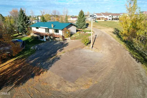 1333 41e Ave NW, Garrison, ND 58540 photo 40
