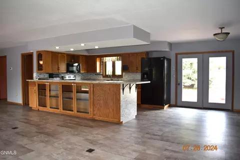 1333 41e Ave NW, Garrison, ND 58540 photo 10