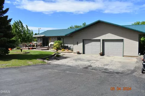 1333 41e Ave NW, Garrison, ND 58540 photo 3