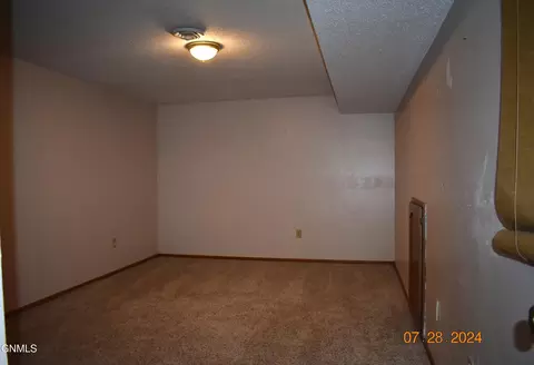 1333 41e Ave NW, Garrison, ND 58540 photo 28