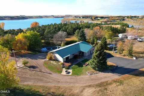 1333 41e Ave NW, Garrison, ND 58540 photo 36