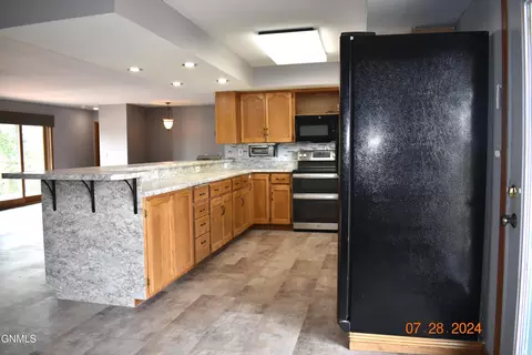 1333 41e Ave NW, Garrison, ND 58540 photo 13
