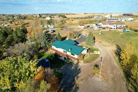1333 41e Ave NW, Garrison, ND 58540 photo 37