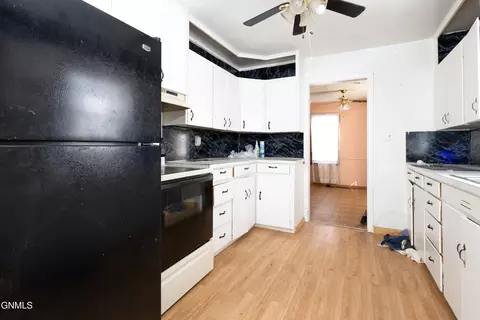 804 16th St, Bismarck, ND 58501 photo 5
