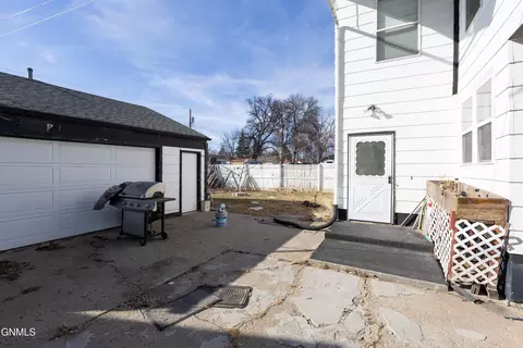804 16th St, Bismarck, ND 58501 photo 26