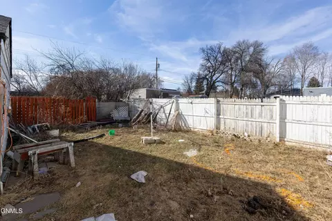 804 16th St, Bismarck, ND 58501 photo 28
