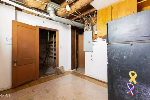 804 16th St, Bismarck, ND 58501 photo 22
