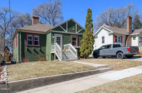 820 Mandan St N, Bismarck, ND 58501
