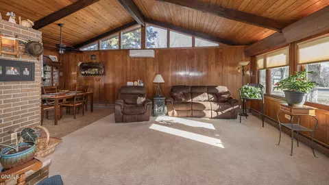 417 4th Ave NW, Hazen, ND 58545 photo 5