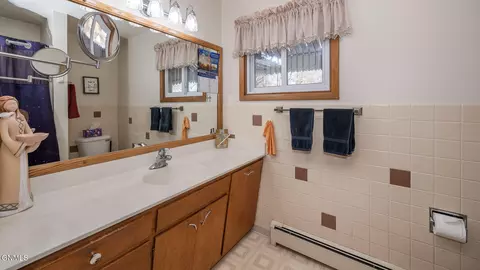 417 4th Ave NW, Hazen, ND 58545 photo 24