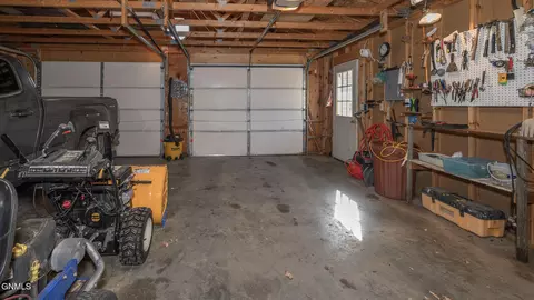 417 4th Ave NW, Hazen, ND 58545 photo 42