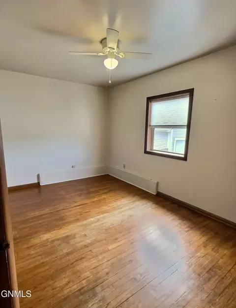 1029 Riverview Ave, Bismarck, ND 58504 photo 13