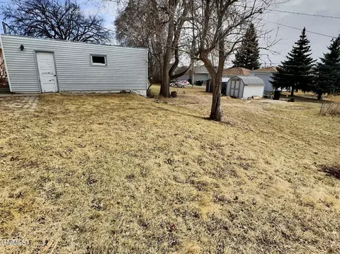 1029 Riverview Ave, Bismarck, ND 58504 photo 17