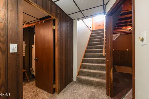 Entry Way - 1808 N 9th St, Bismarck, ND 58501 photo 2 of 2