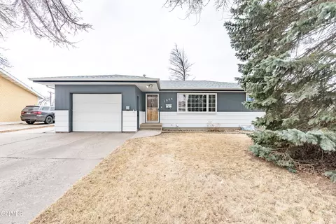 1808 N 9th St, Bismarck, ND 58501