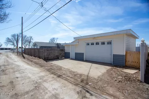 406 17th Ave W, Williston, ND 58801 photo 44