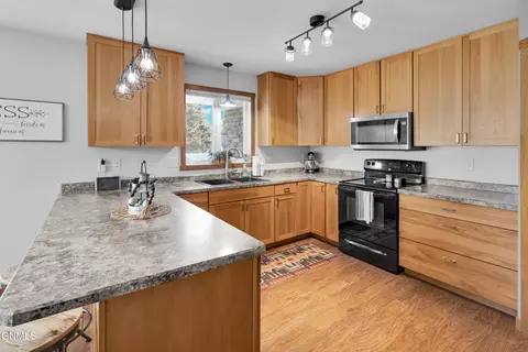 Kitchen - 7606 Moonlite Rd, Bismarck, ND 58503 photo 1 of 7
