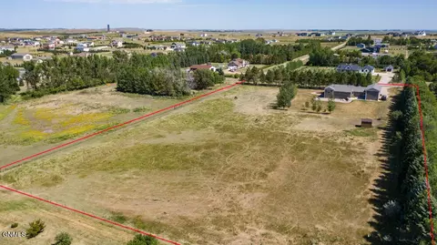 View/Area - 7606 Moonlite Rd, Bismarck, ND 58503 photo 9 of 10