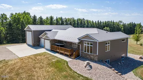 Exterior - 7606 Moonlite Rd, Bismarck, ND 58503 photo 2 of 8