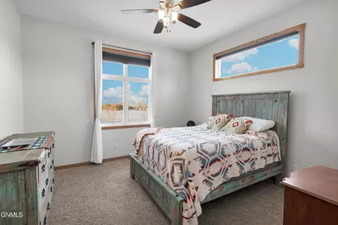 Bedroom - 7606 Moonlite Rd, Bismarck, ND 58503 photo 1 of 16