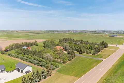 View/Area - 11325 35th St SW, Dickinson, ND 58601 photo 9 of 16