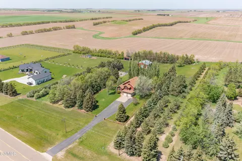View/Area - 11325 35th St SW, Dickinson, ND 58601 photo 7 of 16