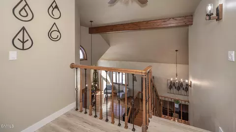 Entry Way - 11325 35th St SW, Dickinson, ND 58601 photo 4 of 5