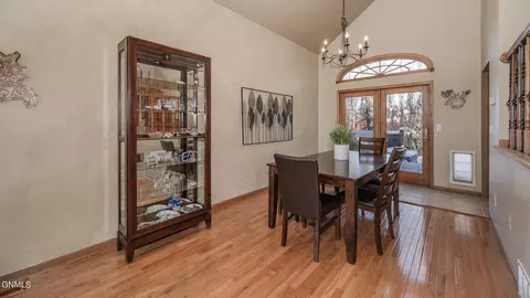 Dining - 11325 35th St SW, Dickinson, ND 58601 photo 1 of 1