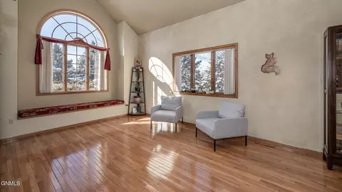 Living - 11325 35th St SW, Dickinson, ND 58601 photo 1 of 4