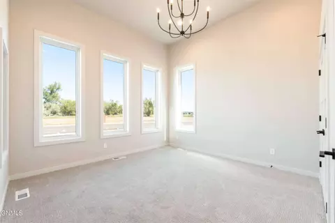 2525 Dutton Cir SE, Mandan, ND 58554 photo 16