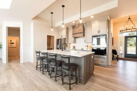 2525 Dutton Cir SE, Mandan, ND 58554 photo 5