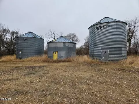 7745 26th St SW, Hebron, ND 58638 photo 30