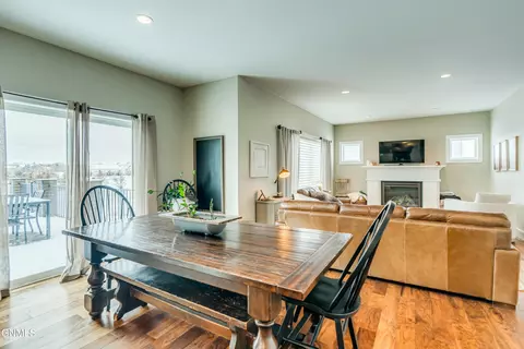 Dining - 816 Schick Dr, Bismarck, ND 58501 photo 3 of 3