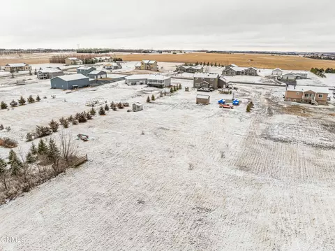 View/Area - 816 Schick Dr, Bismarck, ND 58501 photo 3 of 4