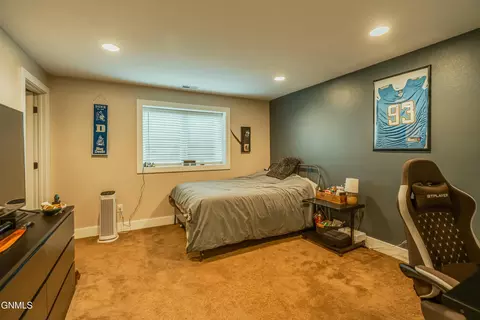 Bedroom - 816 Schick Dr, Bismarck, ND 58501 photo 9 of 10